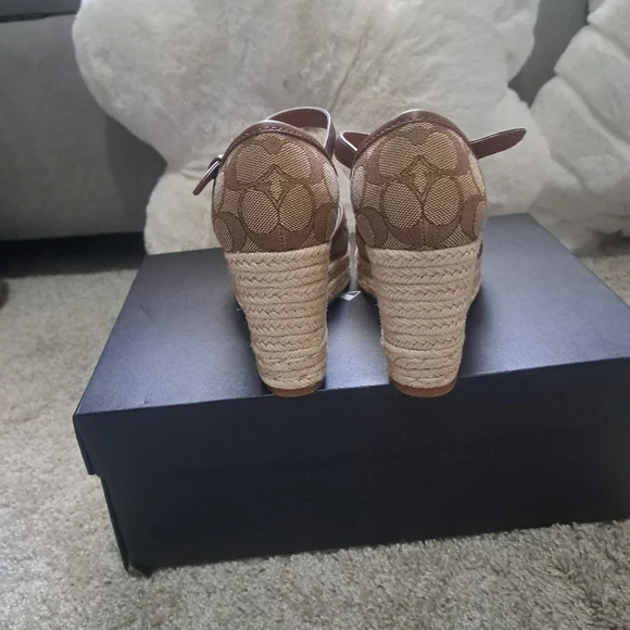 BRAND NEW Coach Women's Brown Espadrille Wedge Sandals - Picture 4 of 11